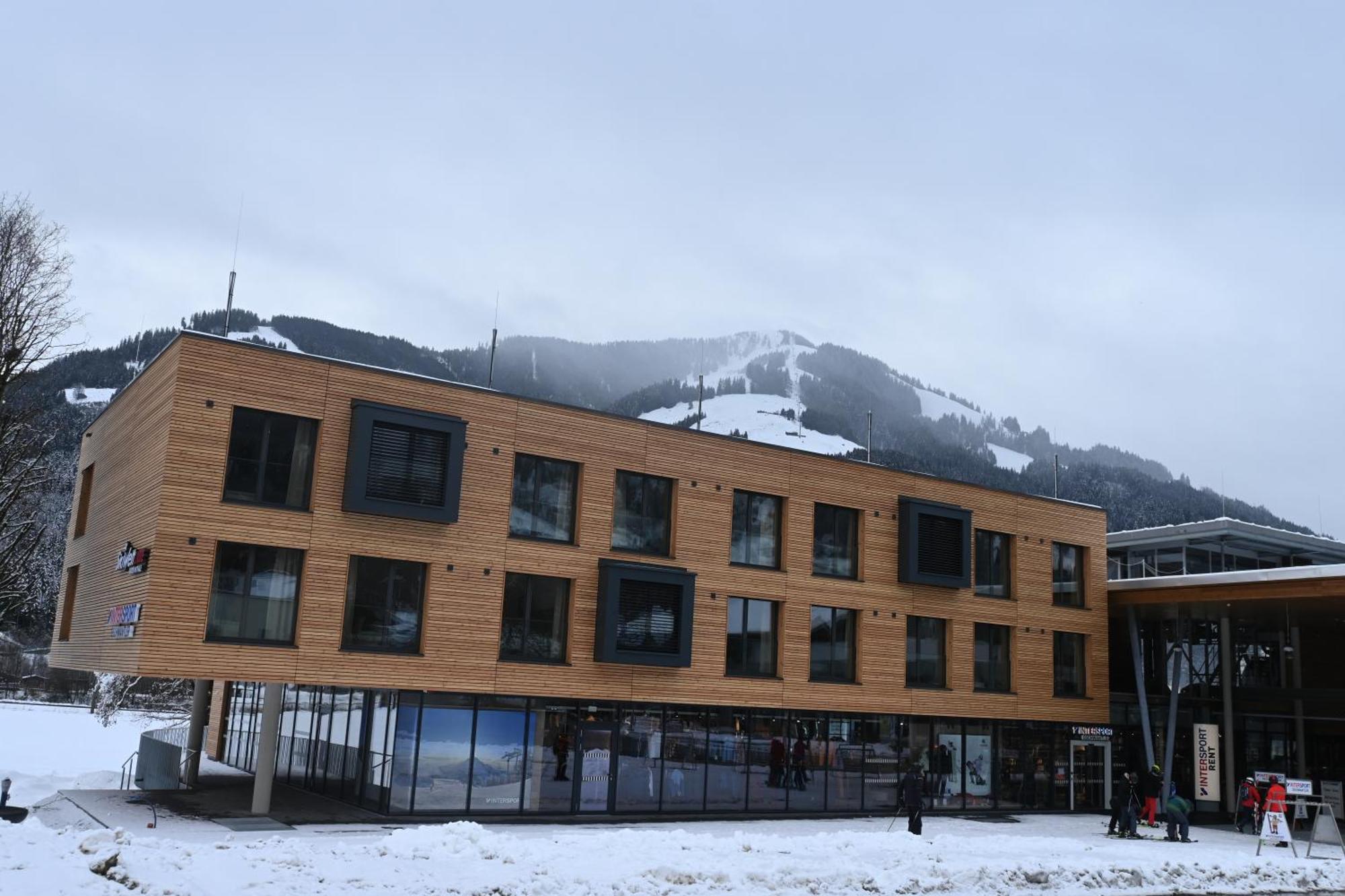 Skiwelt-Lodge Бриксен-им-Тале Екстериор снимка